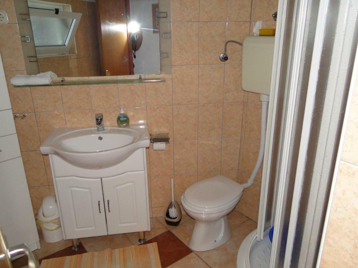 Mir Apartments Primošten Εξωτερικό φωτογραφία