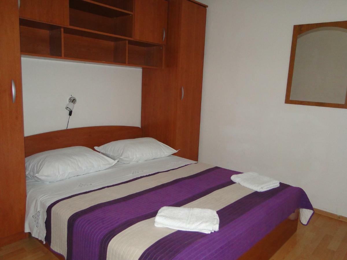 Mir Apartments Primošten Εξωτερικό φωτογραφία